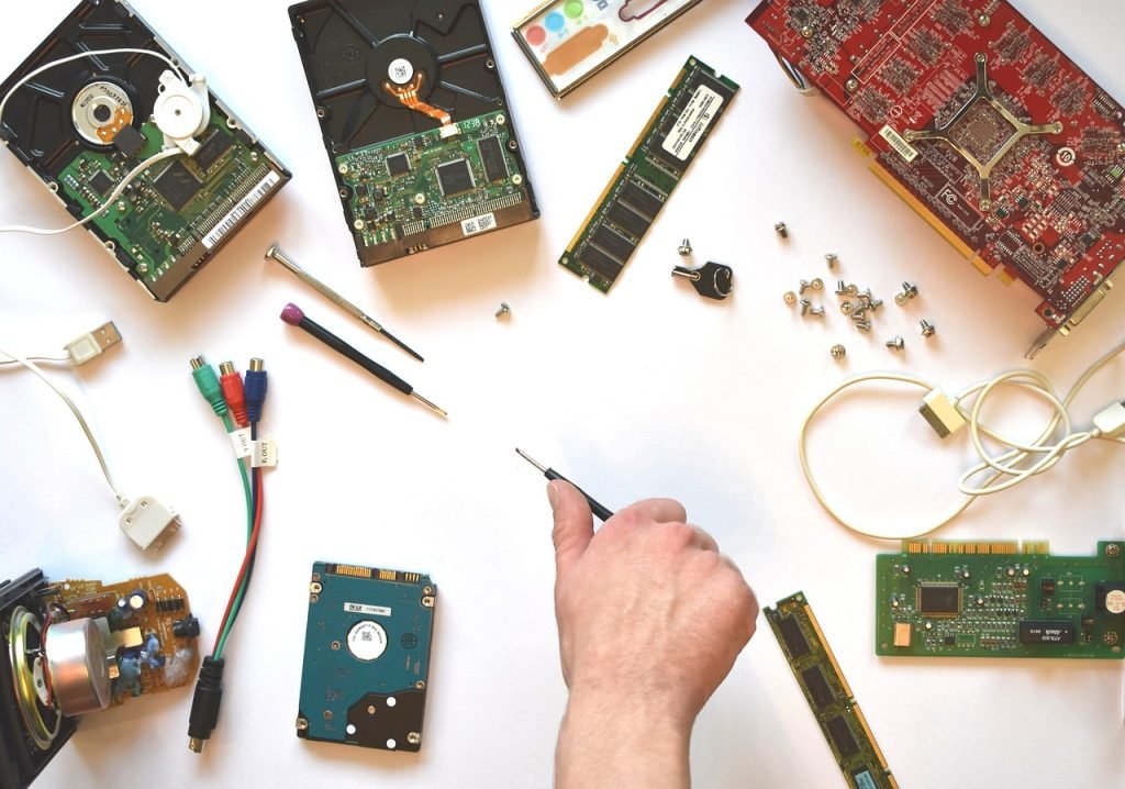 18 Powerful Hardware Hacks to Turbocharge Your Computer’s Performance